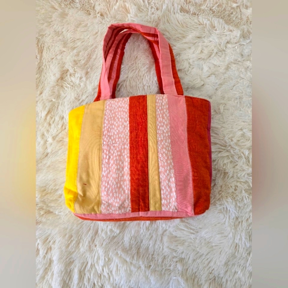 ☆ Quilted Multi Color Stripe Mini Tote